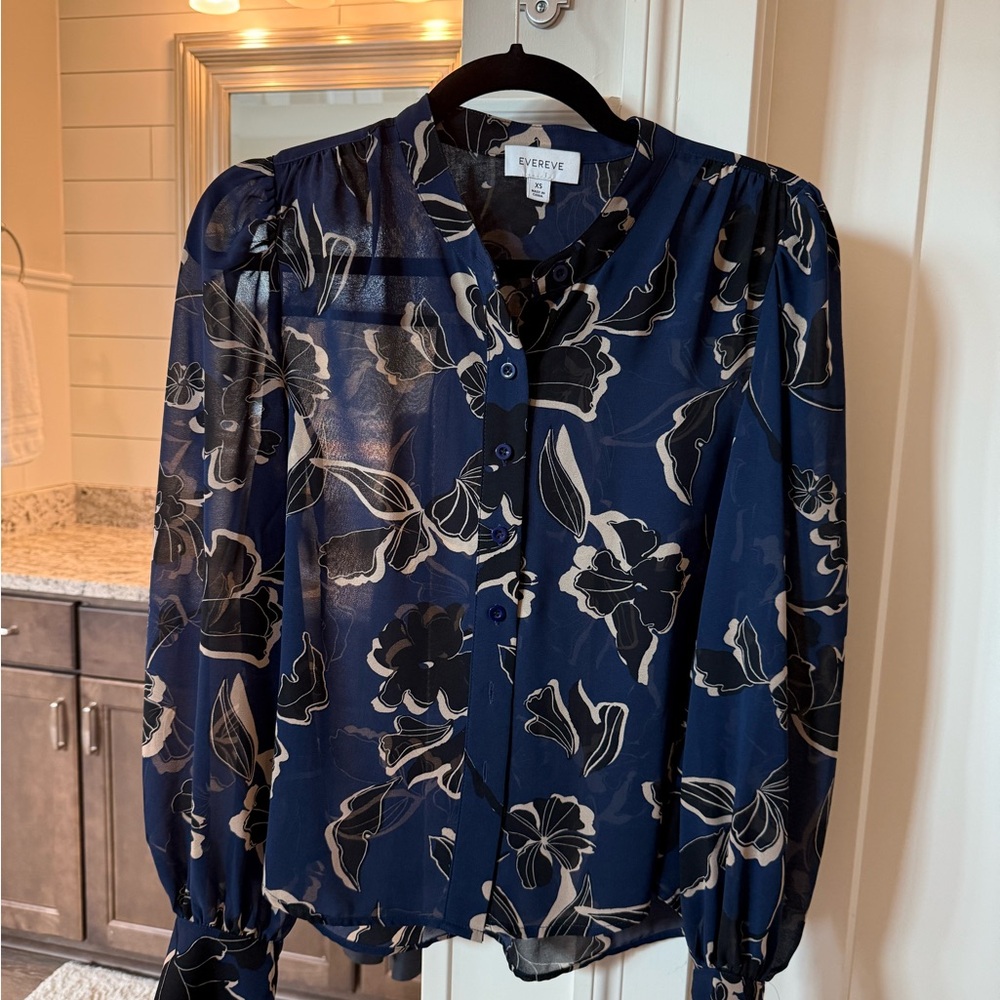 Evereve blouse worn 1x
